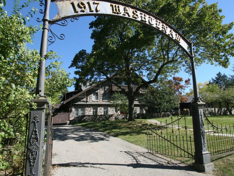 Main House Rooms | Ann Arbor | Stone Chalet Bed And Breakfast Inn And ...