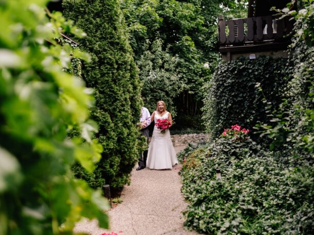 Casie and Kevin Elopement Bridal Walkway Stone Chalet